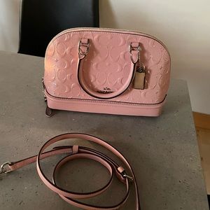 SOLD ‼️ Coach mini Sierra debossed leather